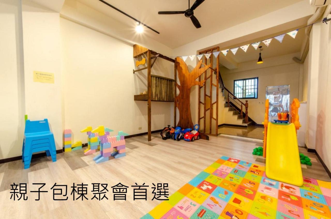 安平宜居包棟 Ktv 民宿-依人數開放房型 台南 エクステリア 写真