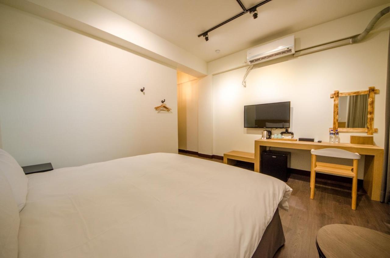 安平宜居包棟 Ktv 民宿-依人數開放房型 台南 エクステリア 写真